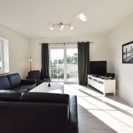 Charming Apartment In Oldenburg In Holstein With Terrace Eksteriør billede
